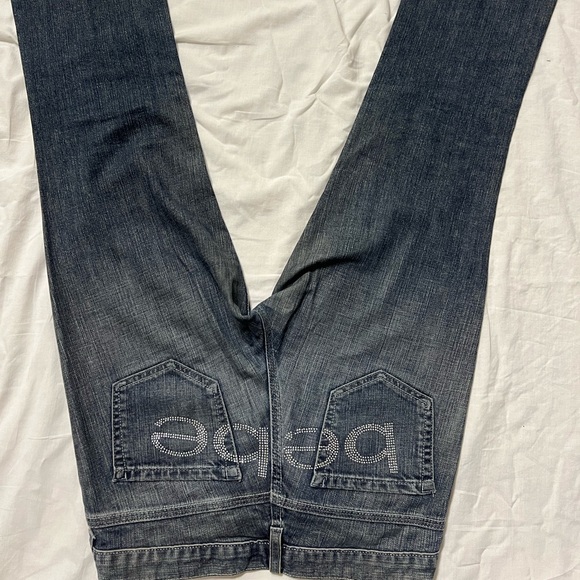 7 Jeans, for $150, blue and black, brands: Guess and bebe, size 27, straight cut - Picture 13 of 15